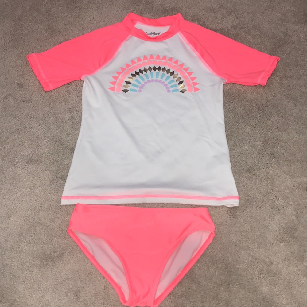 7/8 medium girls bathing suit. Worn twice.